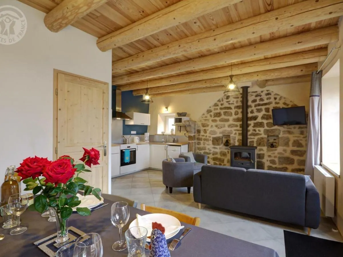 Holiday home Maison Renovee 2019, Ideale Familles Et Amis, Terrasse, Proche Ferme Laitiere - Fr-1-496-206 Saint-Hilaire-Cusson-la-Valmitte